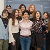 Studenții noului program de studii împreună cu Cristina Zoica Dumitru, profesoară Animație
