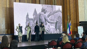 Colecția vestimantară -Light and Darkness - autor Cataraga Olga (5)