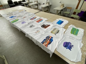 Rezultatele finale - tricouri decorate în tehnica Serigrafie pe textile