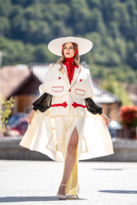 Sajin Natalia - Reîncarnare (2)