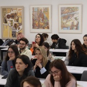 conferința studențească 10 (5)