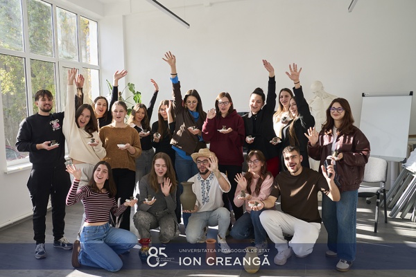 Atelierul-„Olarit-cu-Brad-Pitt-1