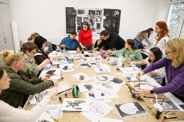 Seminar-stiintifico-metodic-pentru-cadrele-didactice-din-republica-Tehnici-de-lucru-si-stimularea-creativitatii-ele-11