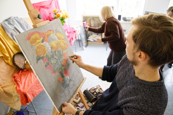 Seminar-stiintifico-metodic-pentru-cadrele-didactice-din-republica-Tehnici-de-lucru-si-stimularea-creativitatii-ele-14