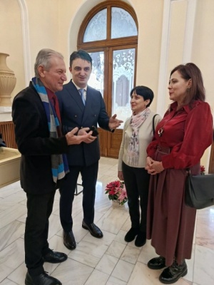 „Dimensiuni-culturale-si-identitare-ale-valorificarii-artelor-vizuale-in-invatamantul-artistic-superior-vizita-de-studiu-la-Iasi-Romania7